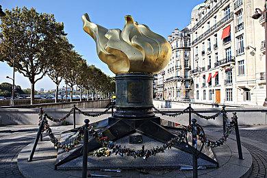 《命运2》新资料片上线 三部DLC限时免费开放